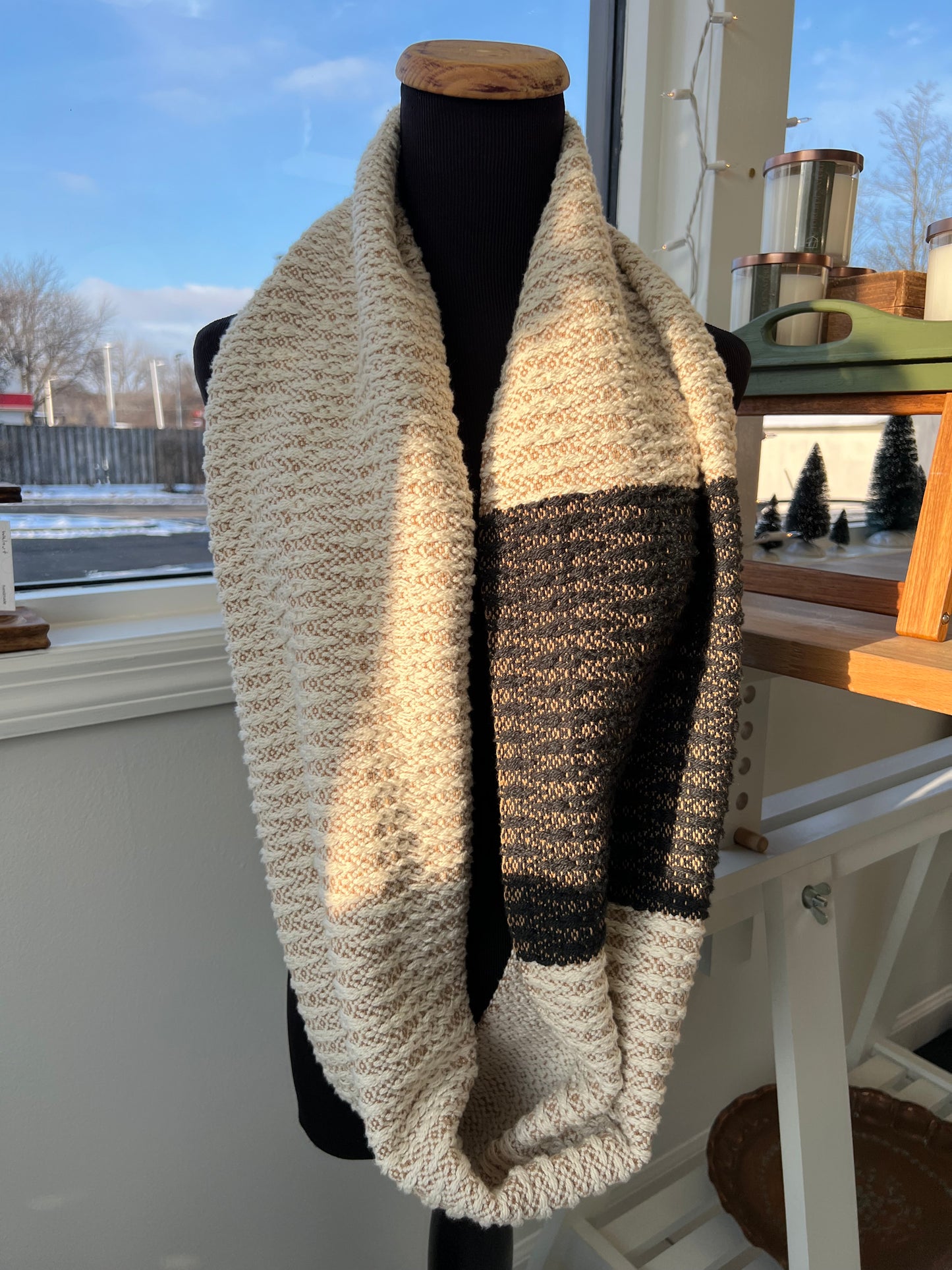 handwoven peak infinity scarf