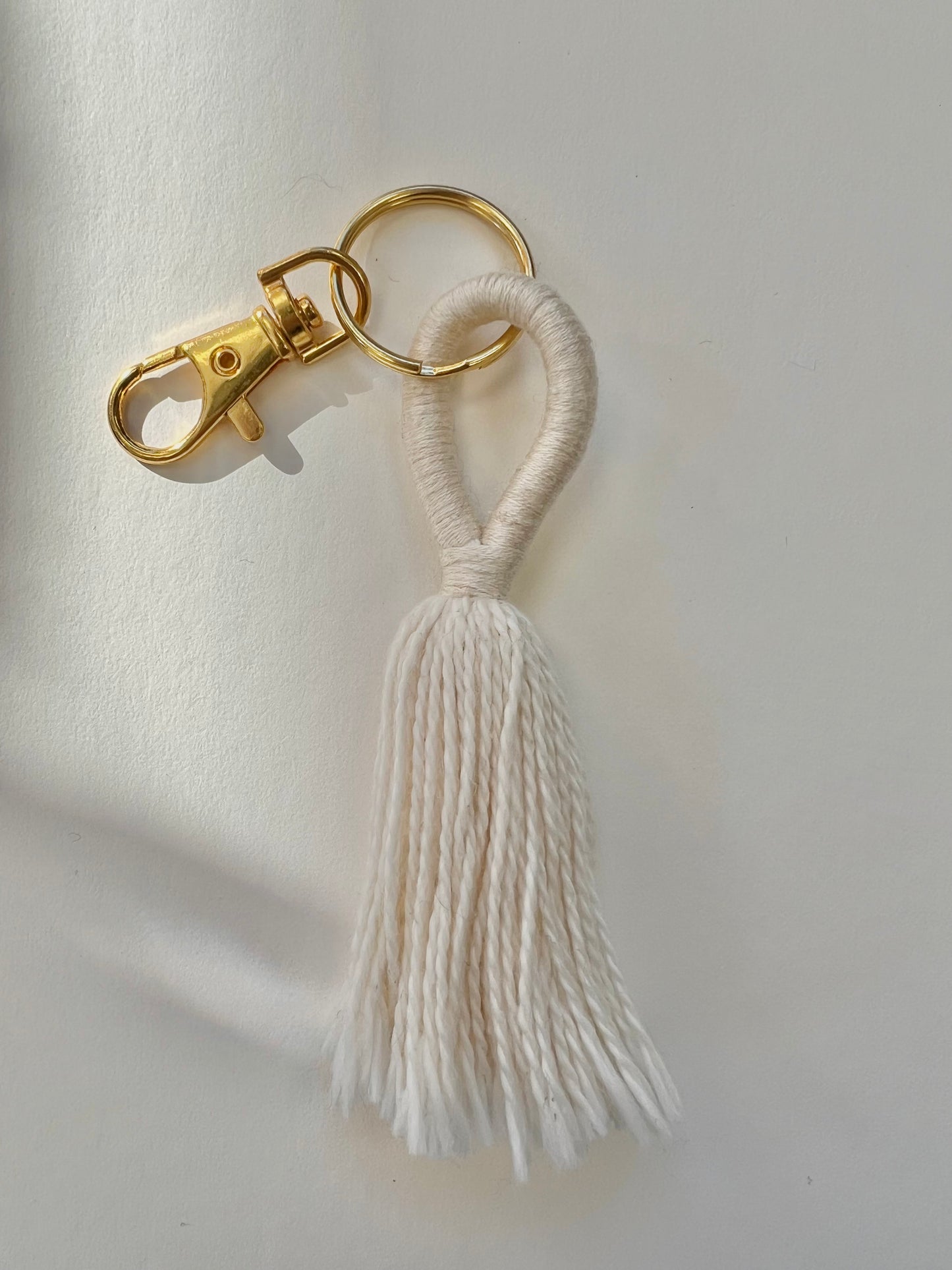 loopy tassel keychain