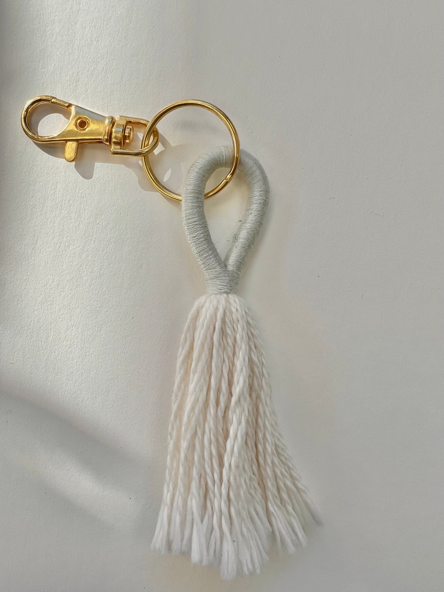 loopy tassel keychain