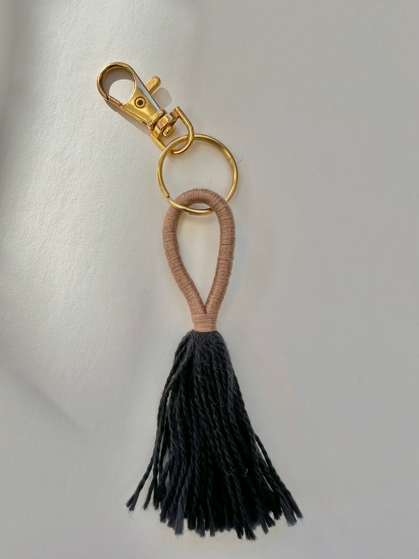 loopy tassel keychain
